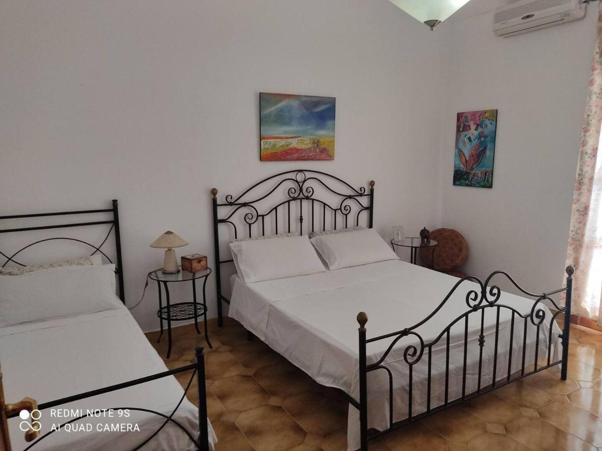 Amanda Casa Vacanza Avola Kültér fotó